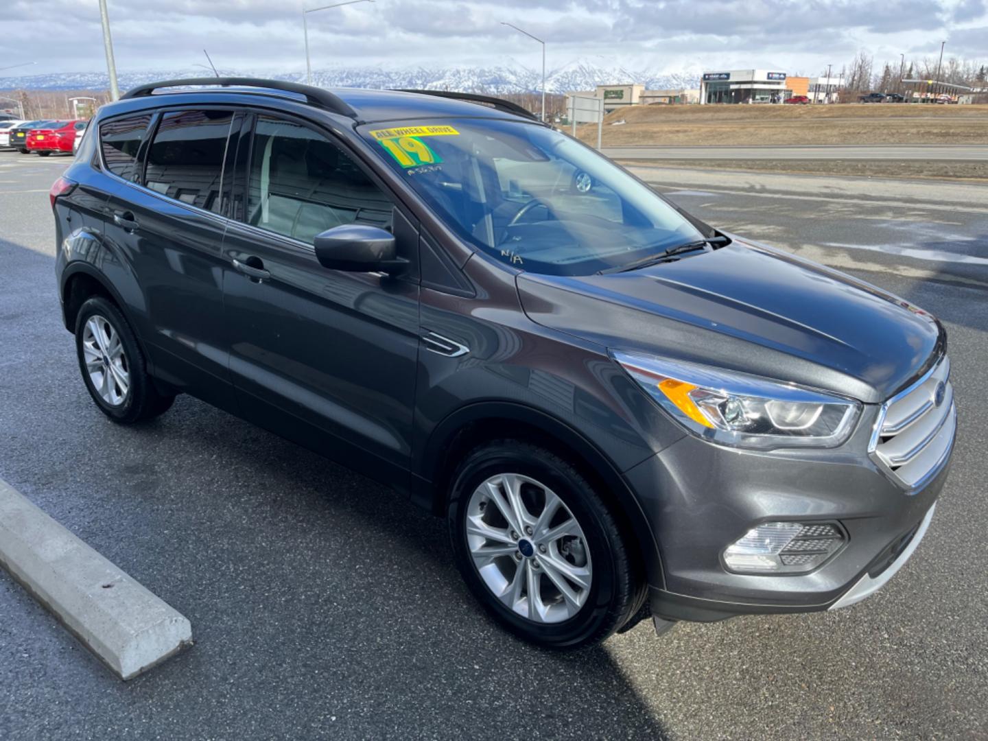 2019 GRAY /black leather FORD ESCAPE SEL (1FMCU9HD5KU) with an 1.5L engine, Automatic transmission, located at 1960 Industrial Drive, Wasilla, 99654, (907) 274-2277, 61.573475, -149.400146 - Photo#5